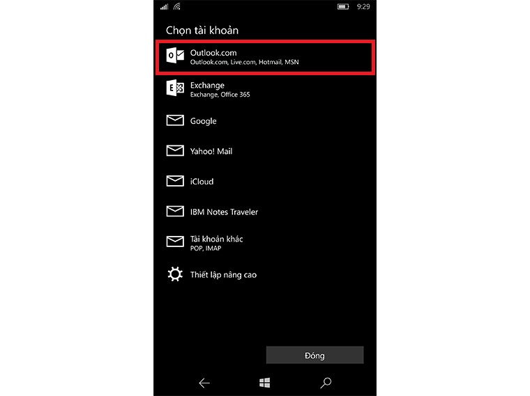 Chọn Outlook.com để tạo tài khoản Microsoft trên Windows 10 Mobile